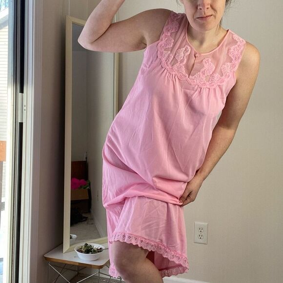 VTG 50s 60s Sheer Pink Chemise Nightgown Lace Trim Pinup Lingerie M - Picture 1 of 12